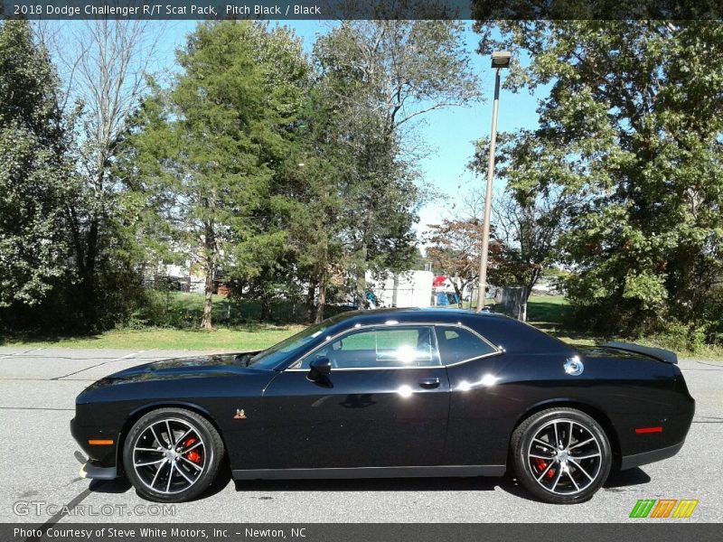 Pitch Black / Black 2018 Dodge Challenger R/T Scat Pack