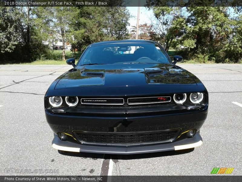 Pitch Black / Black 2018 Dodge Challenger R/T Scat Pack