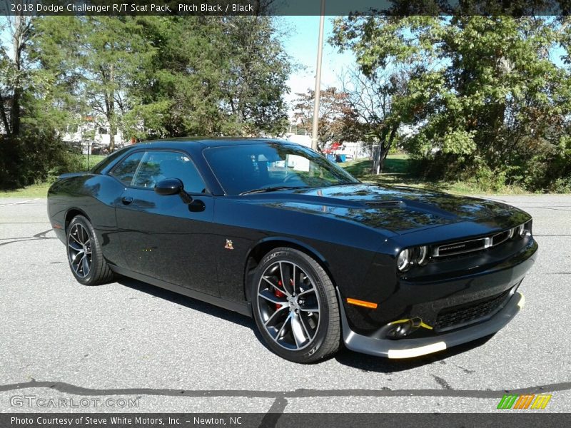 Pitch Black / Black 2018 Dodge Challenger R/T Scat Pack