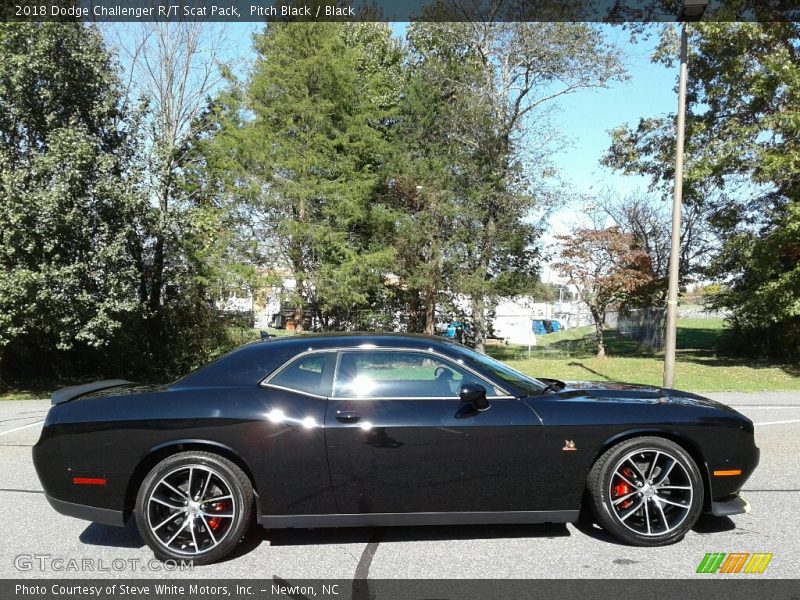 Pitch Black / Black 2018 Dodge Challenger R/T Scat Pack