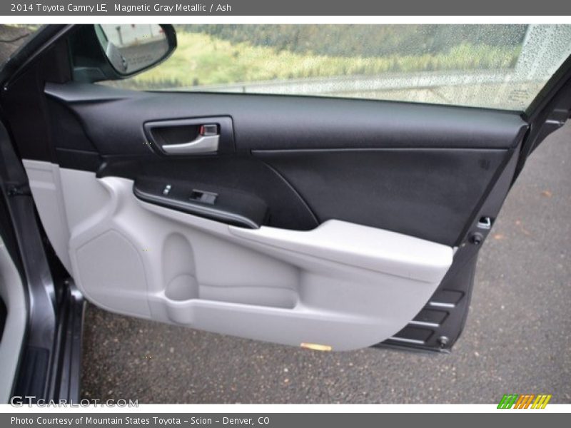 Magnetic Gray Metallic / Ash 2014 Toyota Camry LE