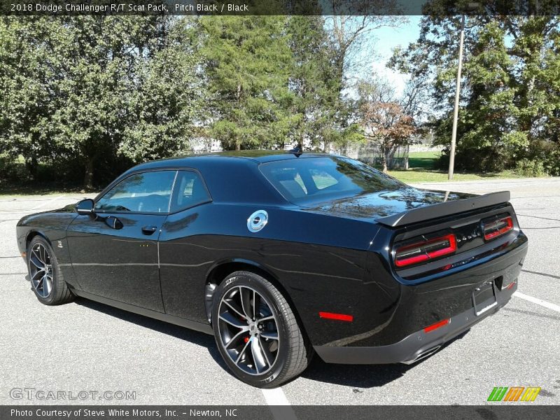 Pitch Black / Black 2018 Dodge Challenger R/T Scat Pack
