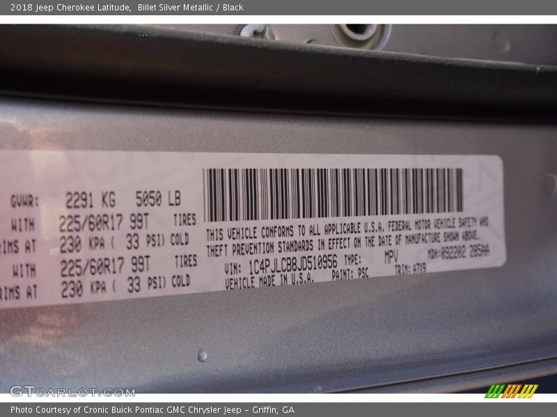Billet Silver Metallic / Black 2018 Jeep Cherokee Latitude
