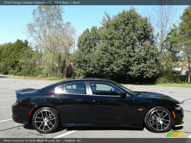 Pitch Black / Black 2018 Dodge Charger Daytona 392