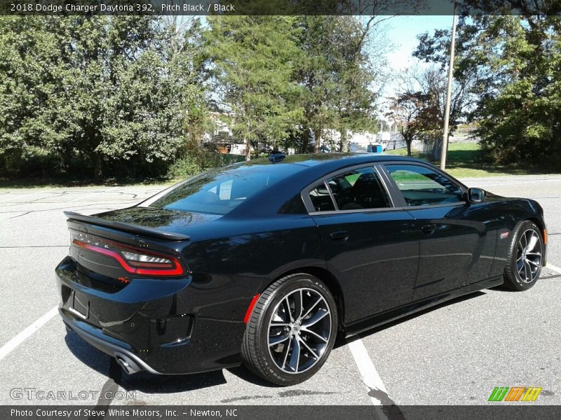 Pitch Black / Black 2018 Dodge Charger Daytona 392