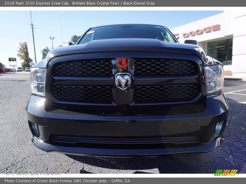 Brilliant Black Crystal Pearl / Black/Diesel Gray 2018 Ram 1500 Express Crew Cab
