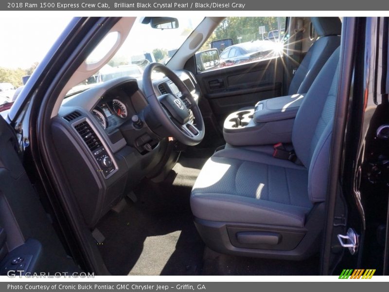 Brilliant Black Crystal Pearl / Black/Diesel Gray 2018 Ram 1500 Express Crew Cab