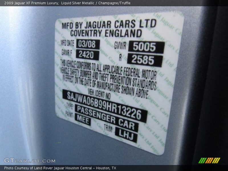 Liquid Silver Metallic / Champagne/Truffle 2009 Jaguar XF Premium Luxury