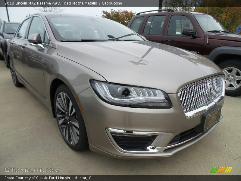 Front 3/4 View of 2018 MKZ Reserve AWD