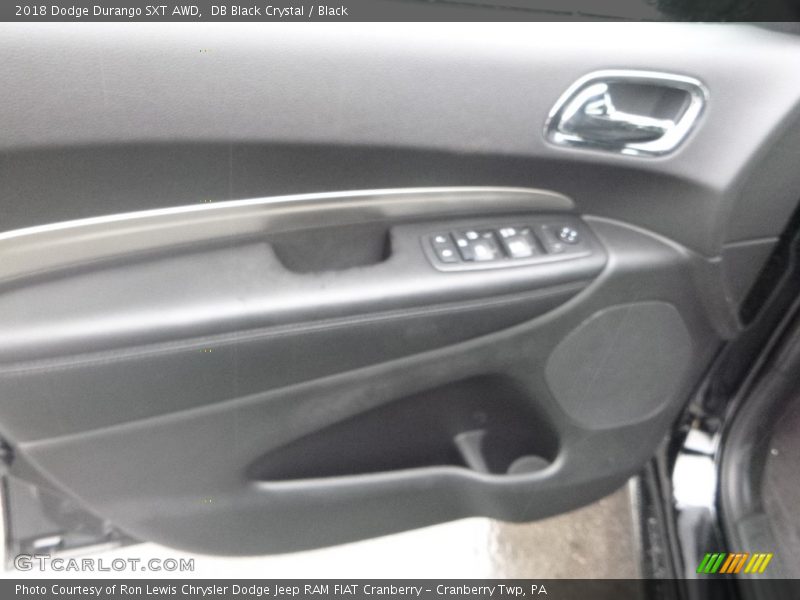DB Black Crystal / Black 2018 Dodge Durango SXT AWD