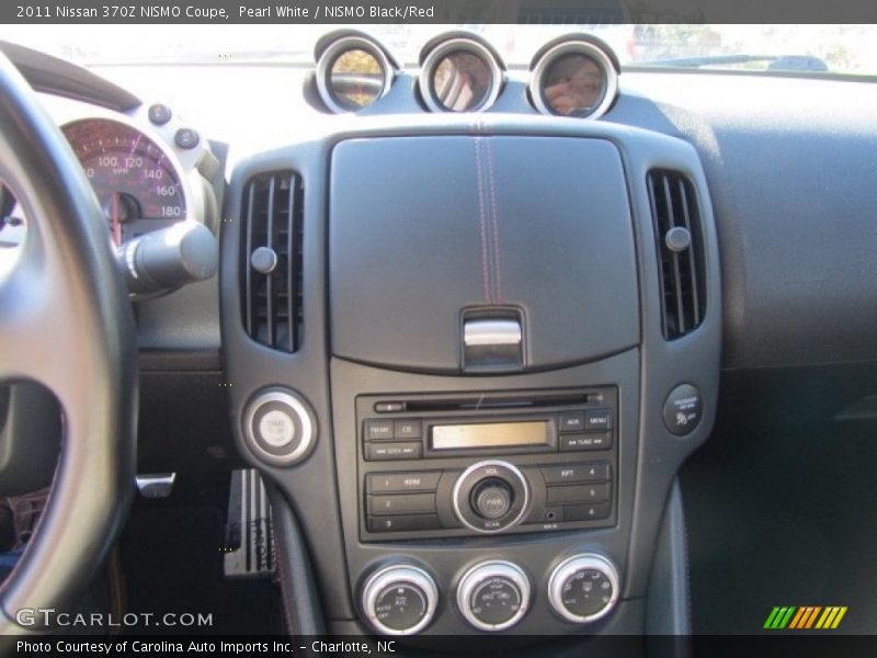 Pearl White / NISMO Black/Red 2011 Nissan 370Z NISMO Coupe