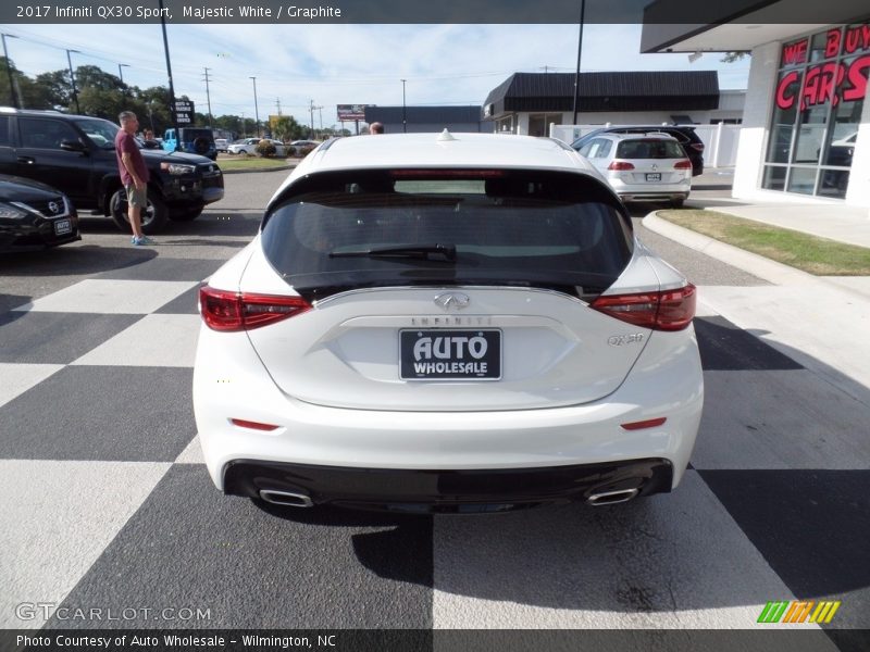Majestic White / Graphite 2017 Infiniti QX30 Sport