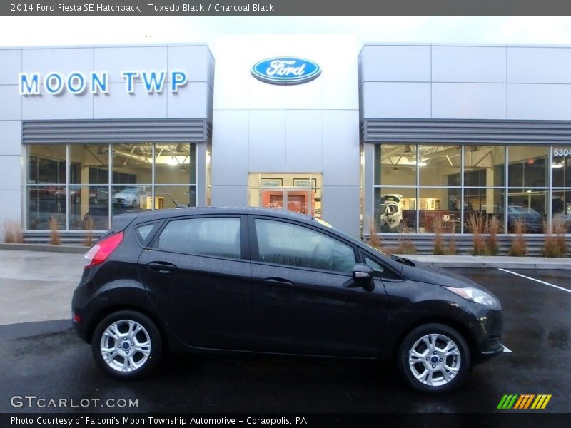 Tuxedo Black / Charcoal Black 2014 Ford Fiesta SE Hatchback