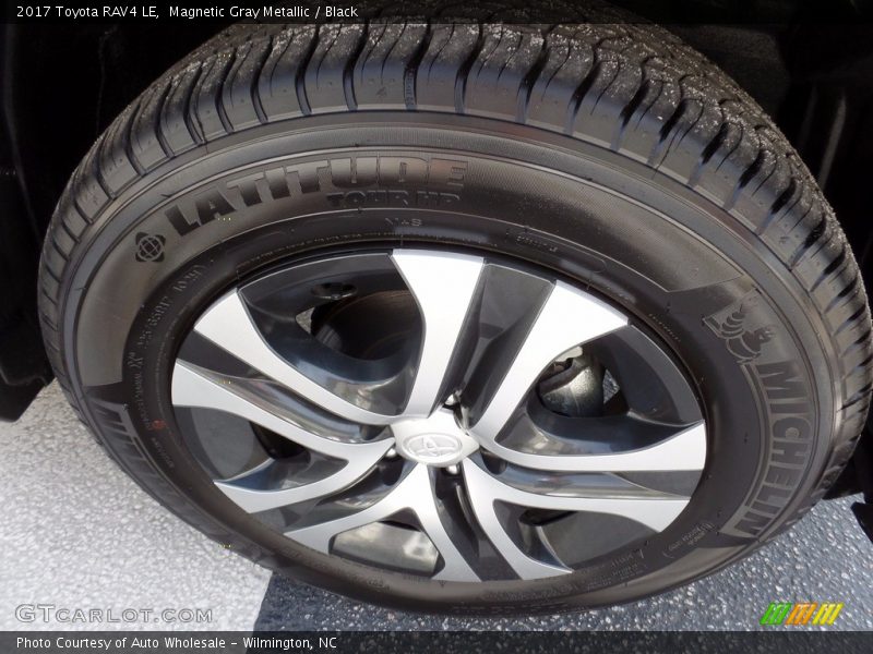 Magnetic Gray Metallic / Black 2017 Toyota RAV4 LE