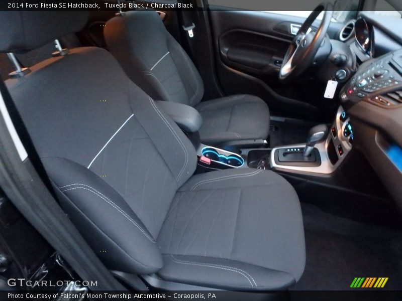 Tuxedo Black / Charcoal Black 2014 Ford Fiesta SE Hatchback