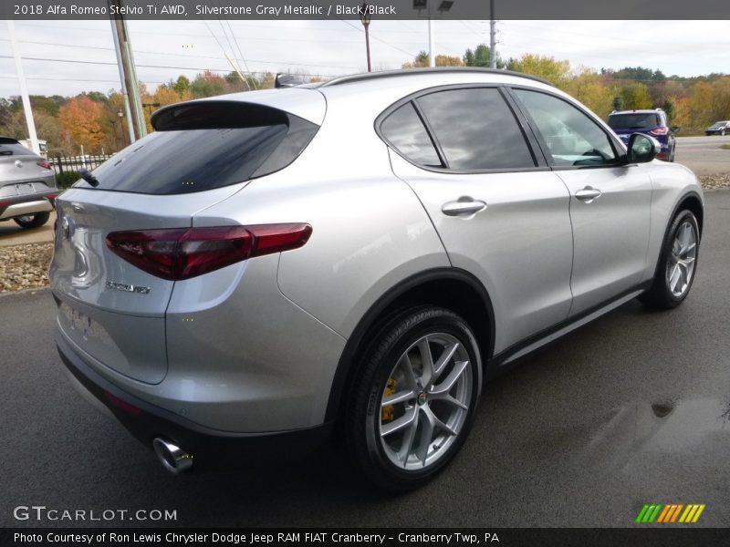 Silverstone Gray Metallic / Black/Black 2018 Alfa Romeo Stelvio Ti AWD