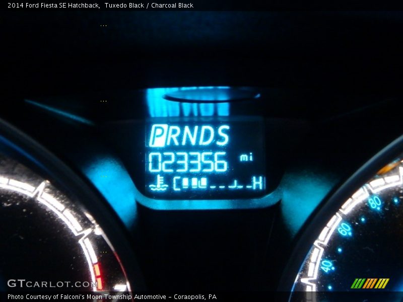 Tuxedo Black / Charcoal Black 2014 Ford Fiesta SE Hatchback