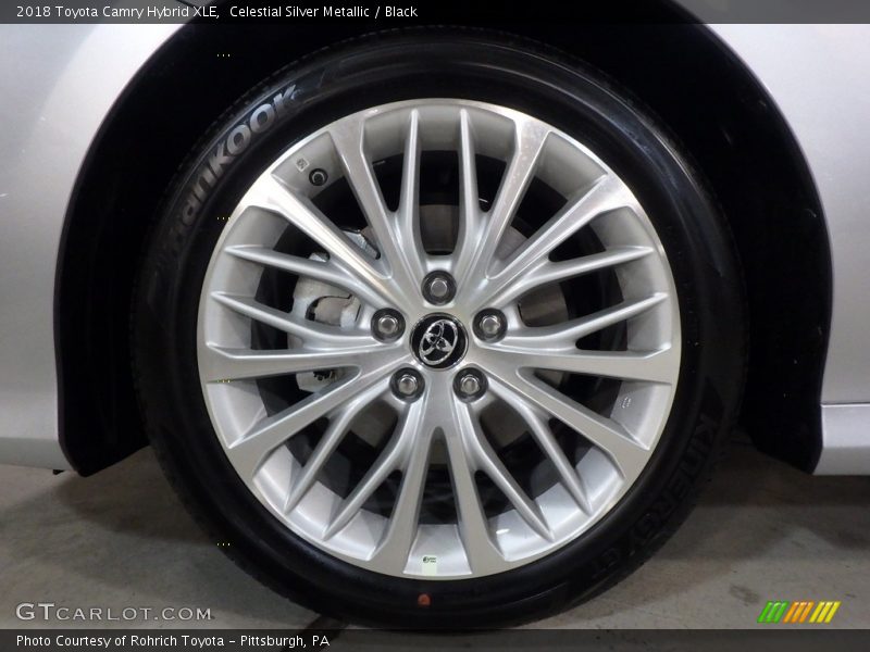 Celestial Silver Metallic / Black 2018 Toyota Camry Hybrid XLE