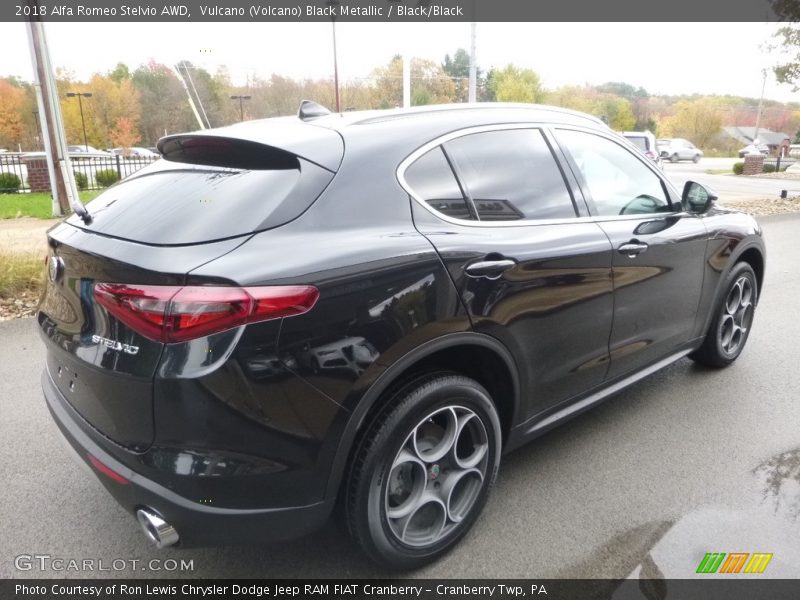 Vulcano (Volcano) Black Metallic / Black/Black 2018 Alfa Romeo Stelvio AWD