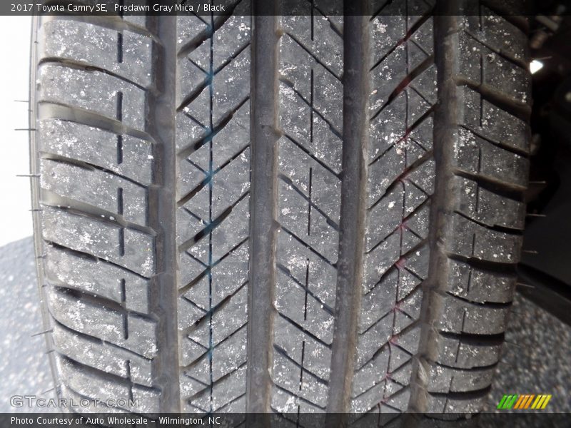 Predawn Gray Mica / Black 2017 Toyota Camry SE