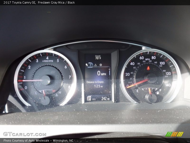 Predawn Gray Mica / Black 2017 Toyota Camry SE