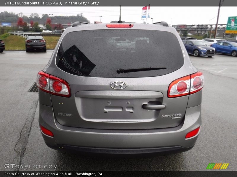 Mineral Gray / Gray 2011 Hyundai Santa Fe GLS AWD