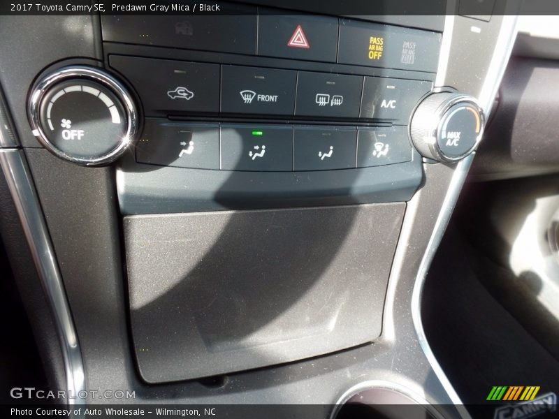 Predawn Gray Mica / Black 2017 Toyota Camry SE