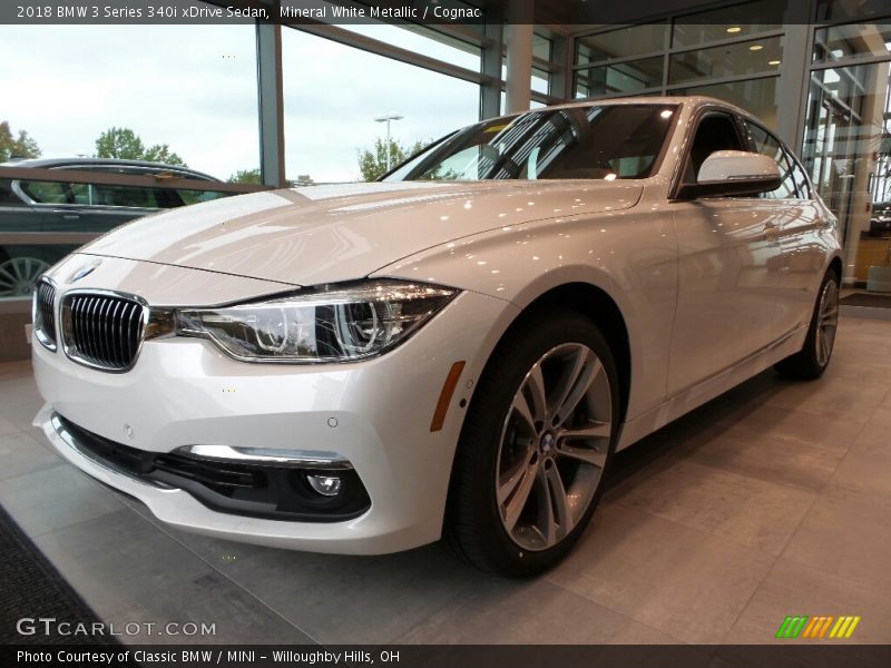 Mineral White Metallic / Cognac 2018 BMW 3 Series 340i xDrive Sedan