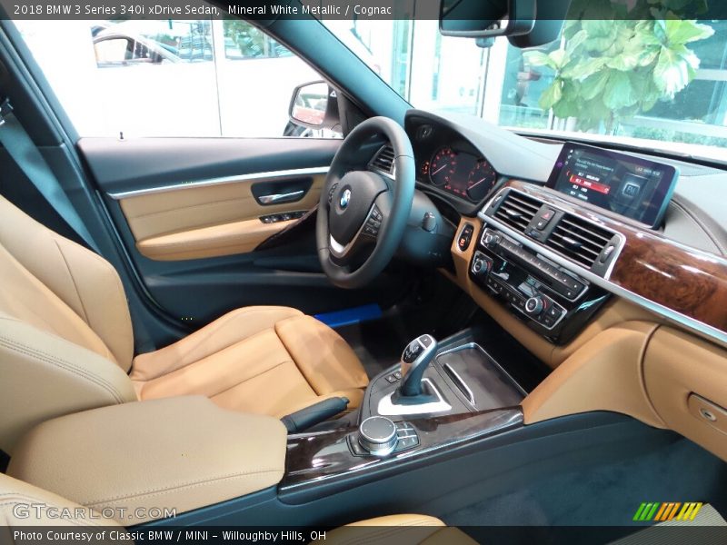 Front Seat of 2018 3 Series 340i xDrive Sedan