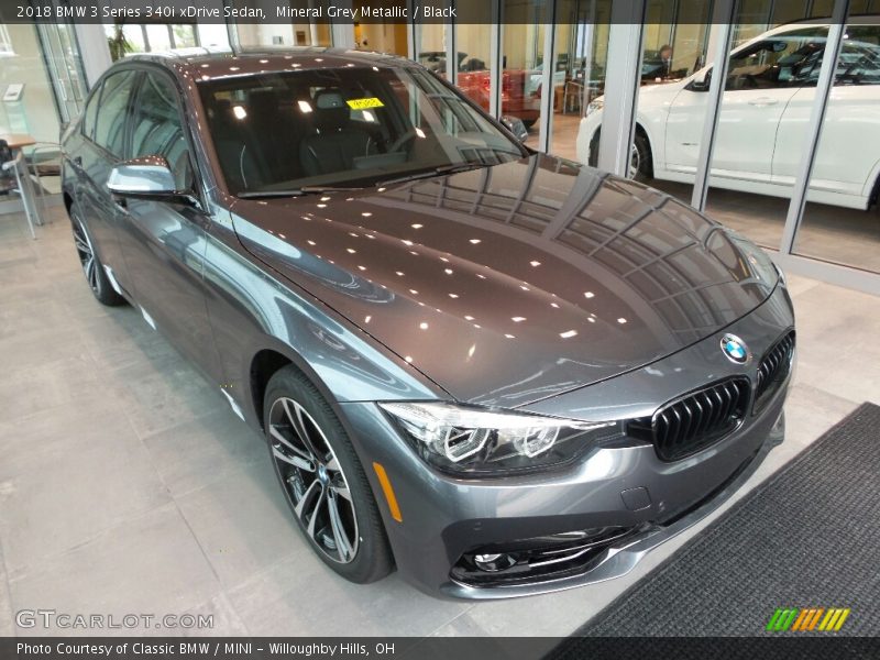 Mineral Grey Metallic / Black 2018 BMW 3 Series 340i xDrive Sedan