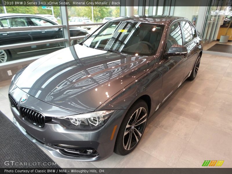 Mineral Grey Metallic / Black 2018 BMW 3 Series 340i xDrive Sedan