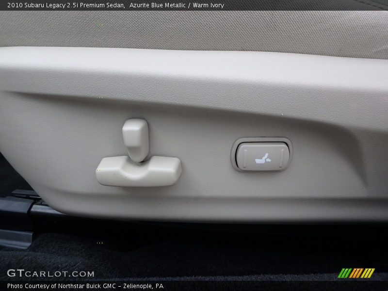 Azurite Blue Metallic / Warm Ivory 2010 Subaru Legacy 2.5i Premium Sedan