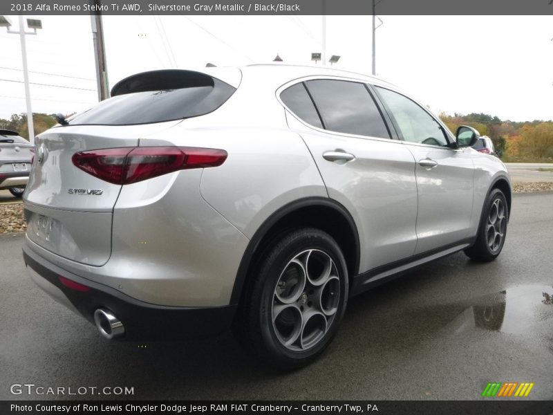 Silverstone Gray Metallic / Black/Black 2018 Alfa Romeo Stelvio Ti AWD