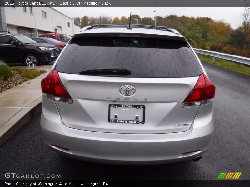 Classic Silver Metallic / Black 2013 Toyota Venza LE AWD