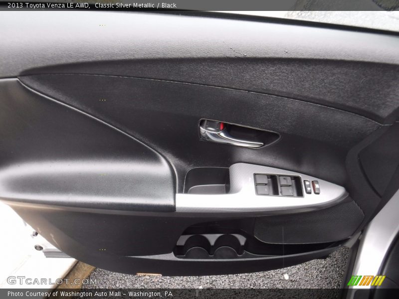 Classic Silver Metallic / Black 2013 Toyota Venza LE AWD