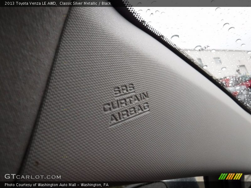 Classic Silver Metallic / Black 2013 Toyota Venza LE AWD