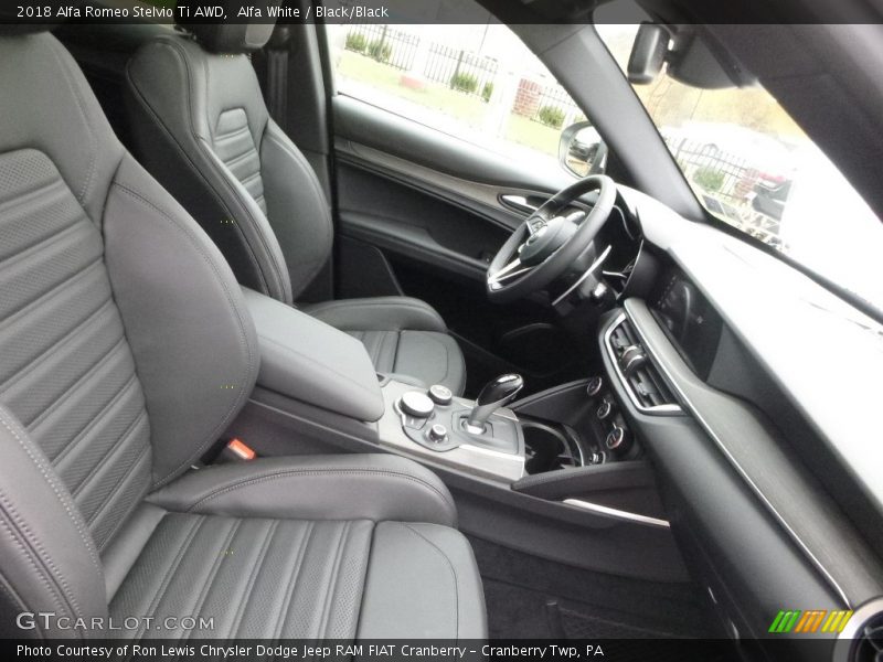 Alfa White / Black/Black 2018 Alfa Romeo Stelvio Ti AWD