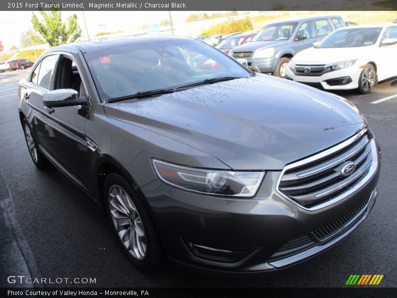 Magnetic Metallic / Charcoal Black 2015 Ford Taurus Limited