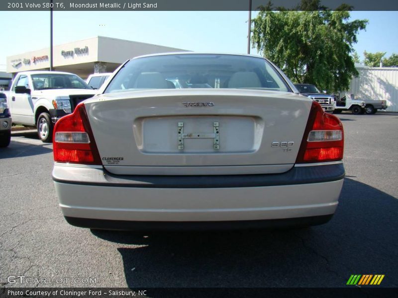 Moondust Metallic / Light Sand 2001 Volvo S80 T6