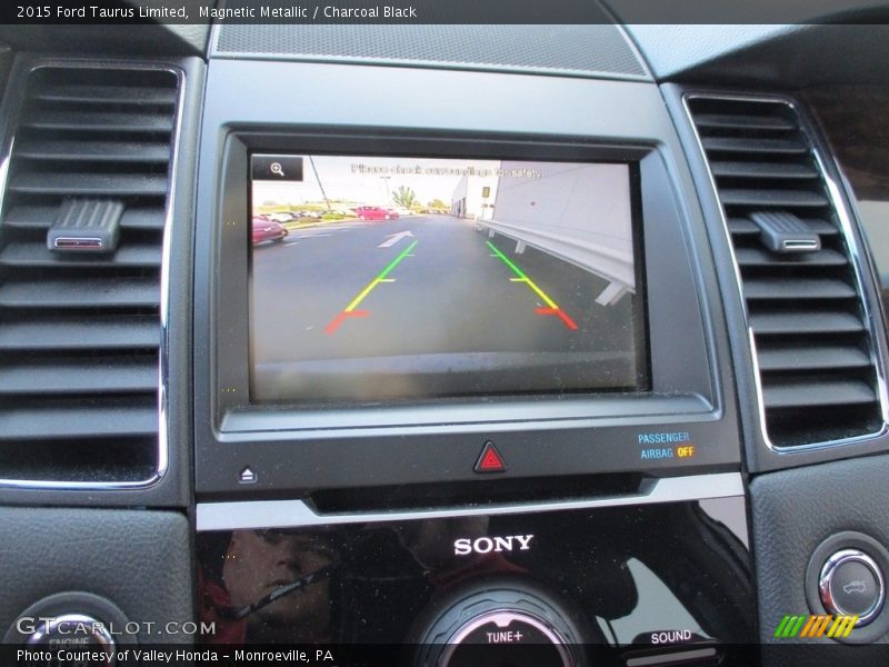 Magnetic Metallic / Charcoal Black 2015 Ford Taurus Limited