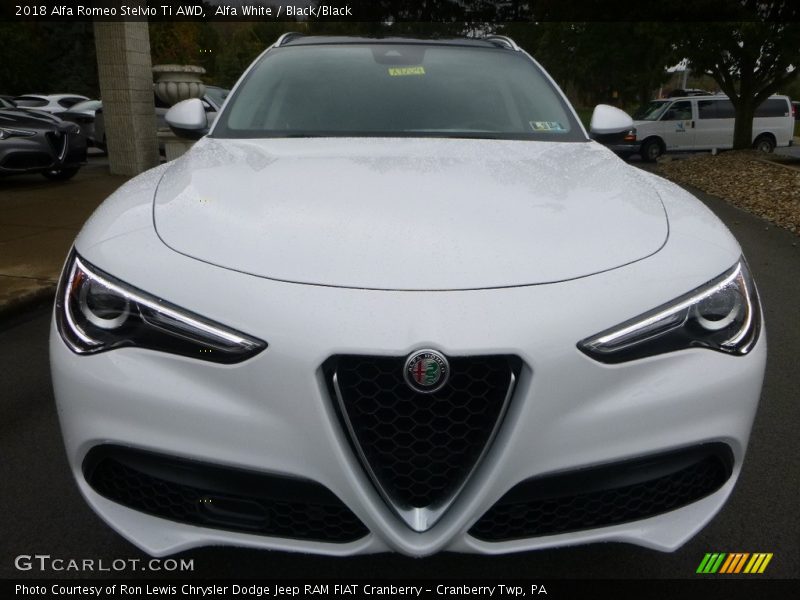 Alfa White / Black/Black 2018 Alfa Romeo Stelvio Ti AWD