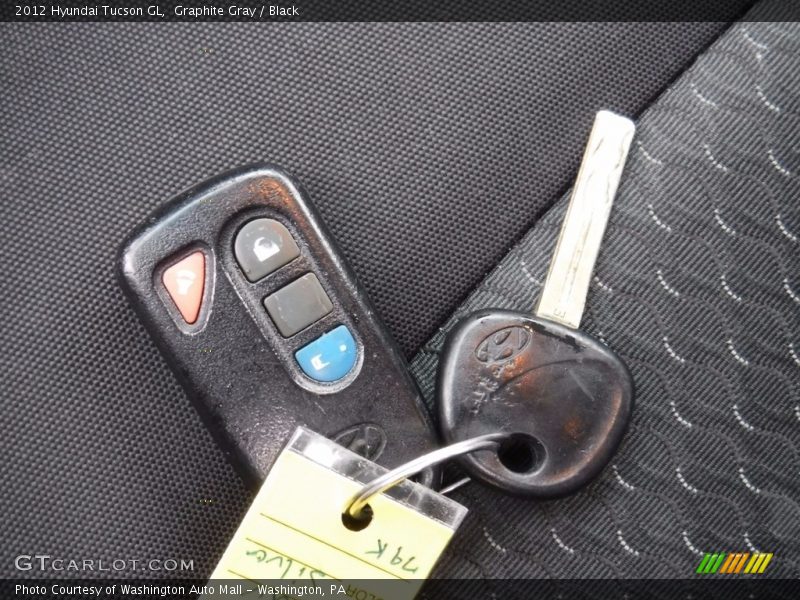 Graphite Gray / Black 2012 Hyundai Tucson GL