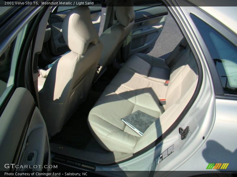 Moondust Metallic / Light Sand 2001 Volvo S80 T6