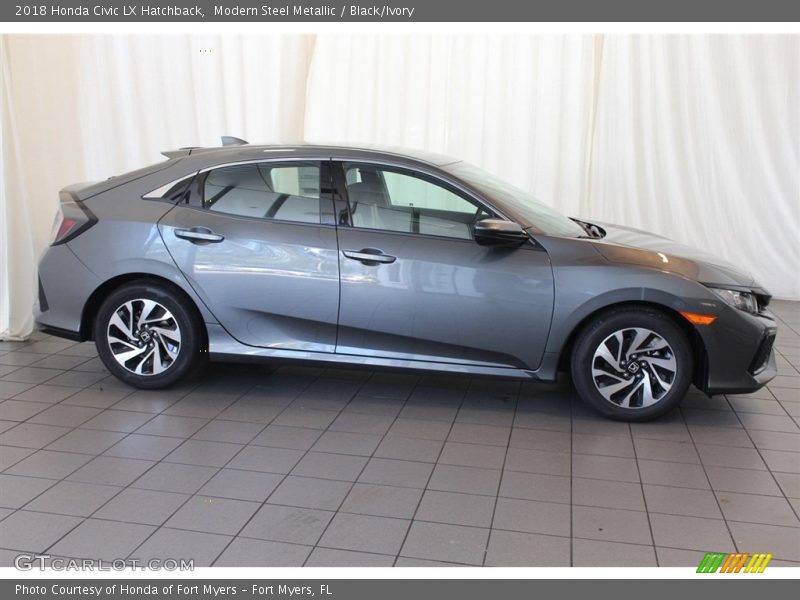 Modern Steel Metallic / Black/Ivory 2018 Honda Civic LX Hatchback