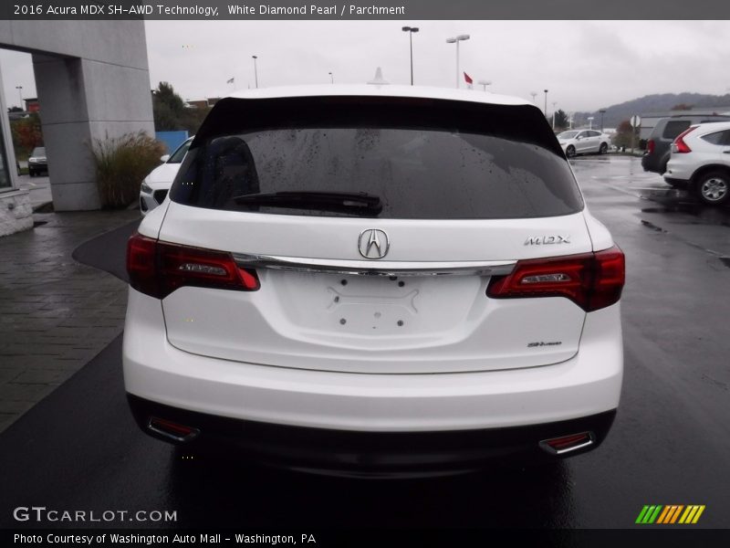 White Diamond Pearl / Parchment 2016 Acura MDX SH-AWD Technology