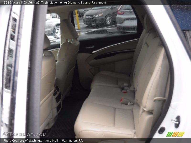 White Diamond Pearl / Parchment 2016 Acura MDX SH-AWD Technology