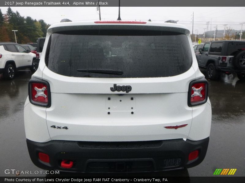 Alpine White / Black 2017 Jeep Renegade Trailhawk 4x4