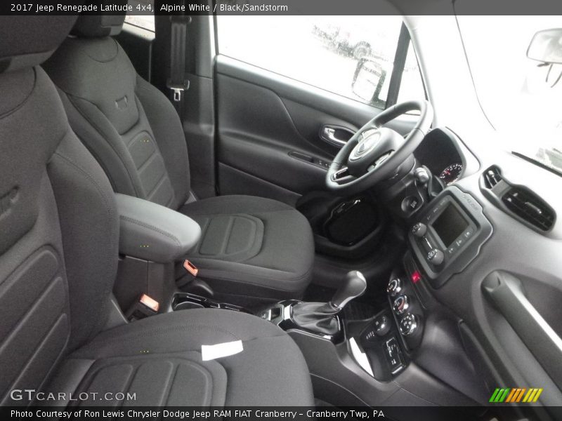 Alpine White / Black/Sandstorm 2017 Jeep Renegade Latitude 4x4