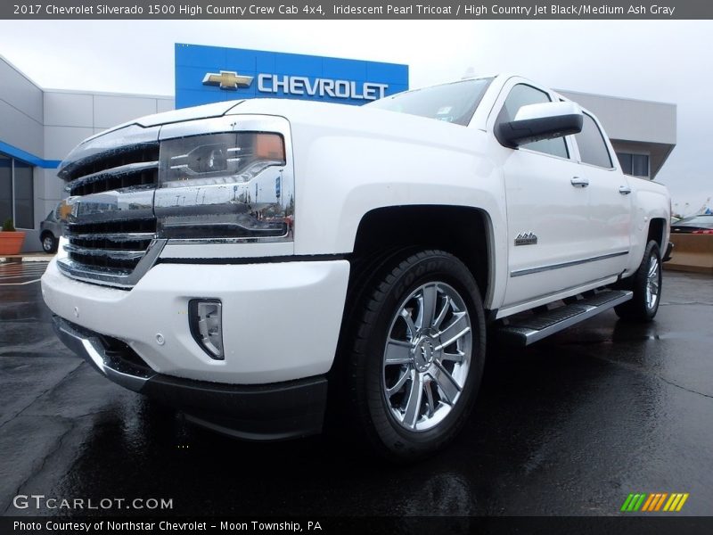 Iridescent Pearl Tricoat / High Country Jet Black/Medium Ash Gray 2017 Chevrolet Silverado 1500 High Country Crew Cab 4x4