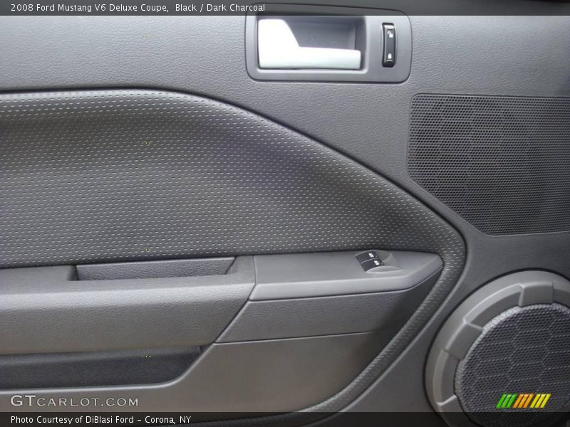 Black / Dark Charcoal 2008 Ford Mustang V6 Deluxe Coupe